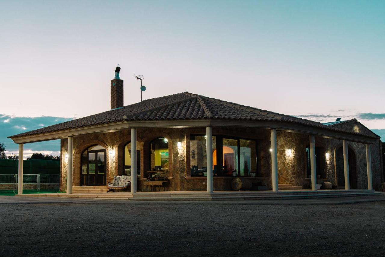 Casa Rural Cuesta Grande موتا ديل كويرفو المظهر الخارجي الصورة